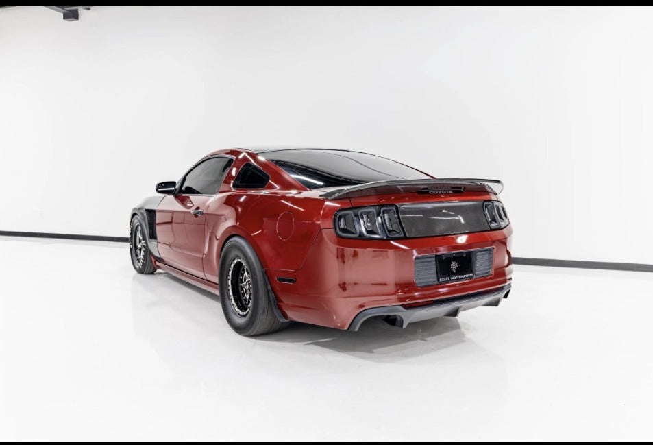 Testimony rear three-quarter view